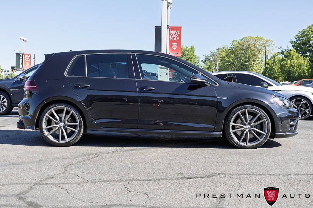 Used 2017 Volkswagen Golf R 4-Door AWD/4WD image 18