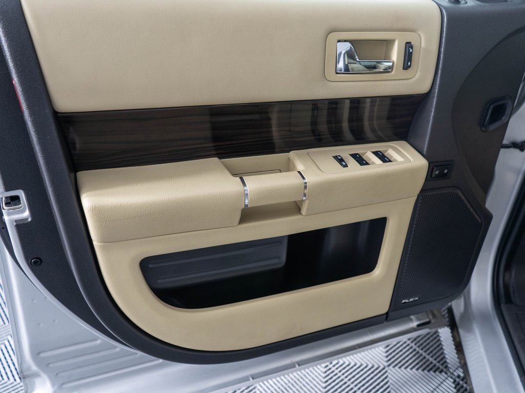 Used 2018 Ford Flex SEL w/ Equipment Group 202A image 22