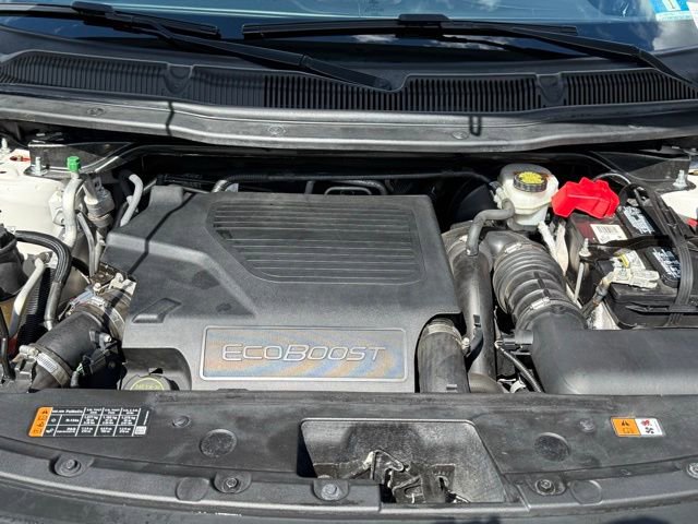Used 2018 Ford Explorer Platinum image 16