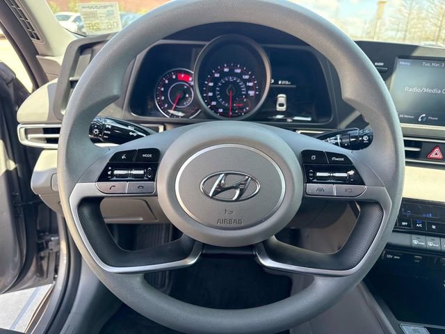 Used 2023 Hyundai Elantra SEL image 28