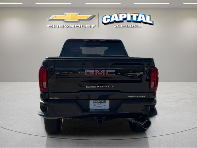 Used 2023 GMC Sierra 2500 Denali w/ Denali Black Diamond Edition AWD/4WD image 12