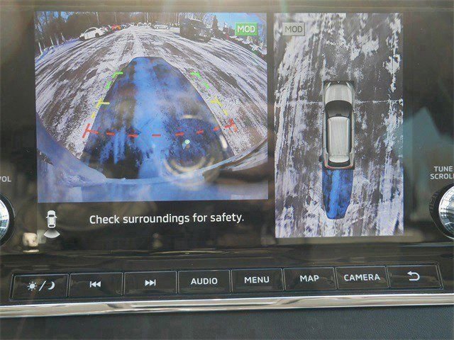 Used 2025 Mitsubishi Outlander SE image 27