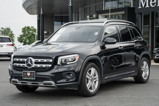 Used 2022 Mercedes-Benz GLB 250 4MATIC image 3
