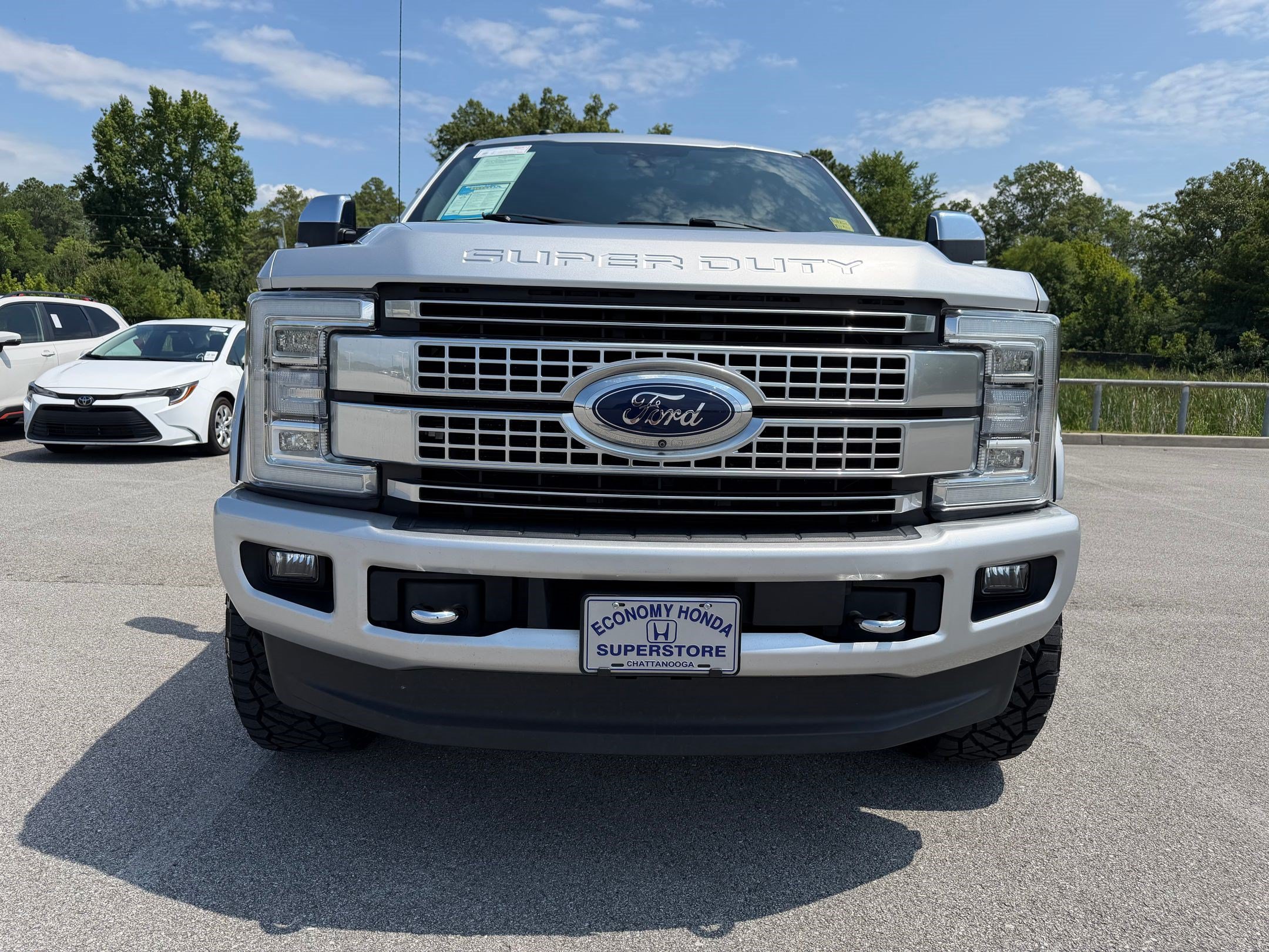 Used 2018 Ford F250 Platinum w/ Platinum Ultimate Package AWD/4WD image 6