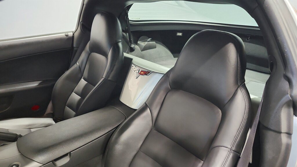 Used 2007 Chevrolet Corvette Coupe RWD image 29