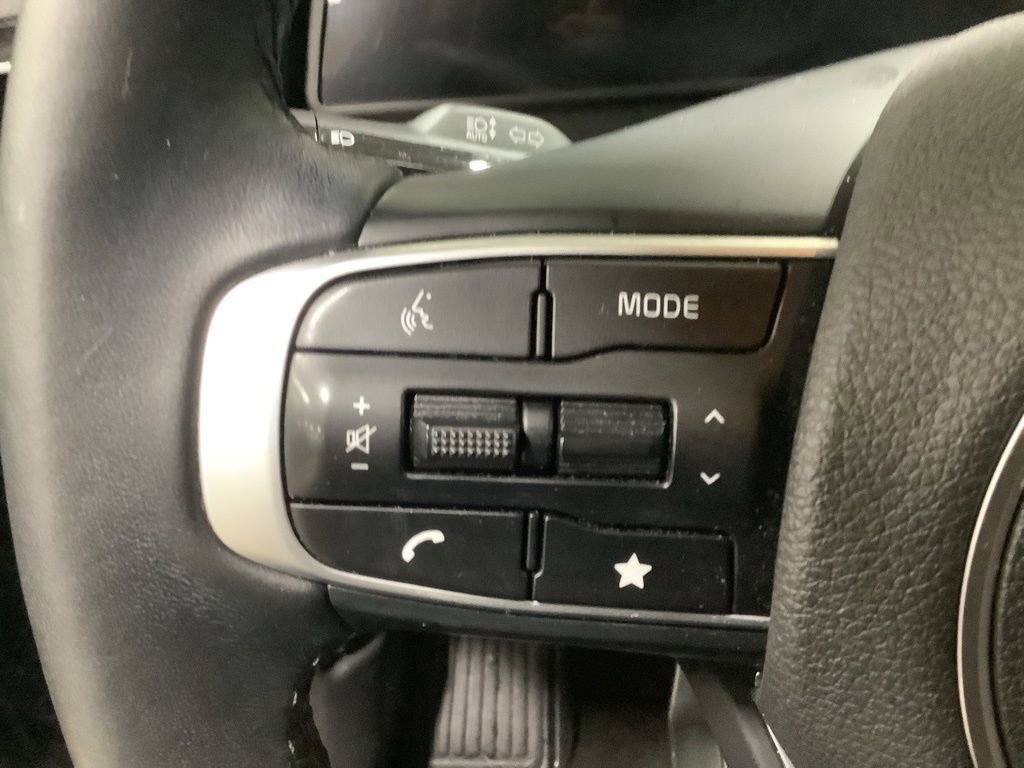 Certified 2023 Kia Sportage EX image 13