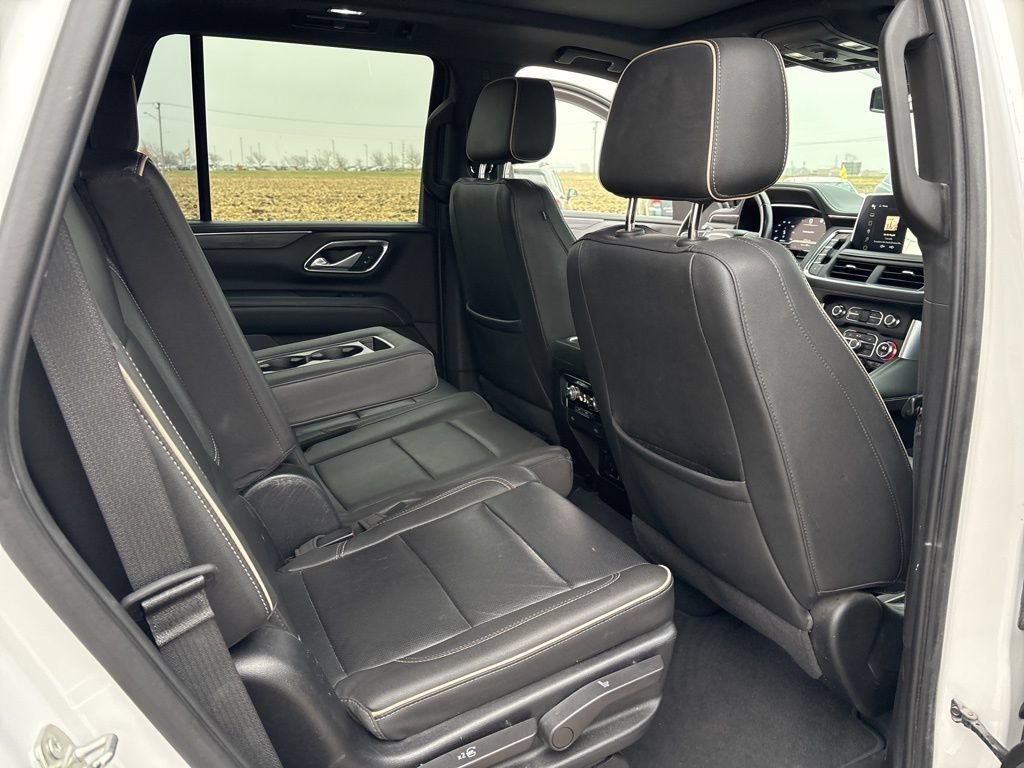 Used 2023 GMC Yukon SLT AWD/4WD image 27