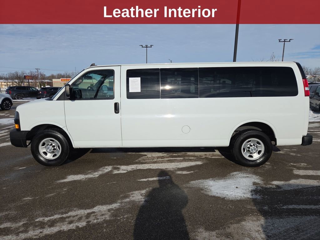 Used 2019 Chevrolet Express 3500 LS image 2