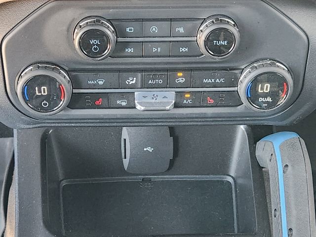 Used 2023 Ford Bronco Wildtrak image 15