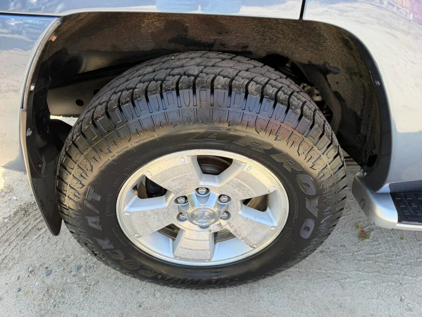 Used 2003 Toyota 4Runner Limited AWD/4WD image 32