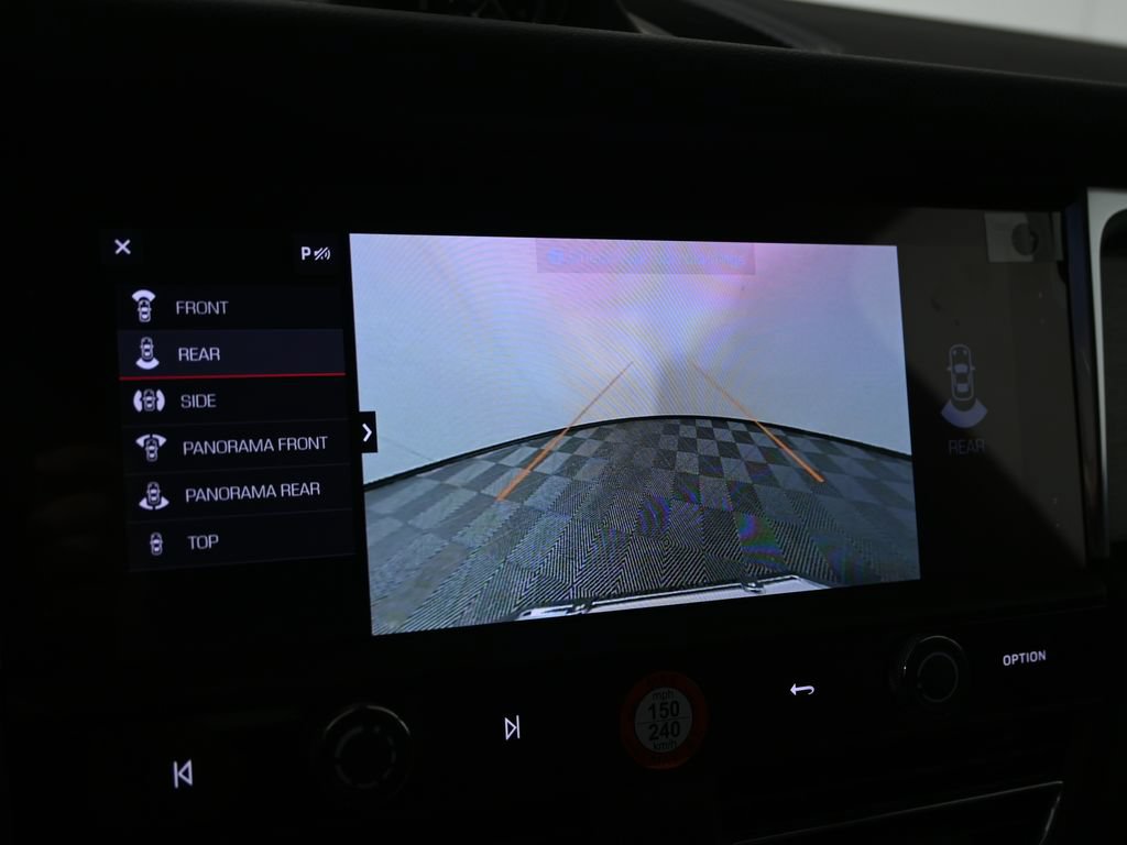 New 2026 Porsche Macan AWD/4WD image 28