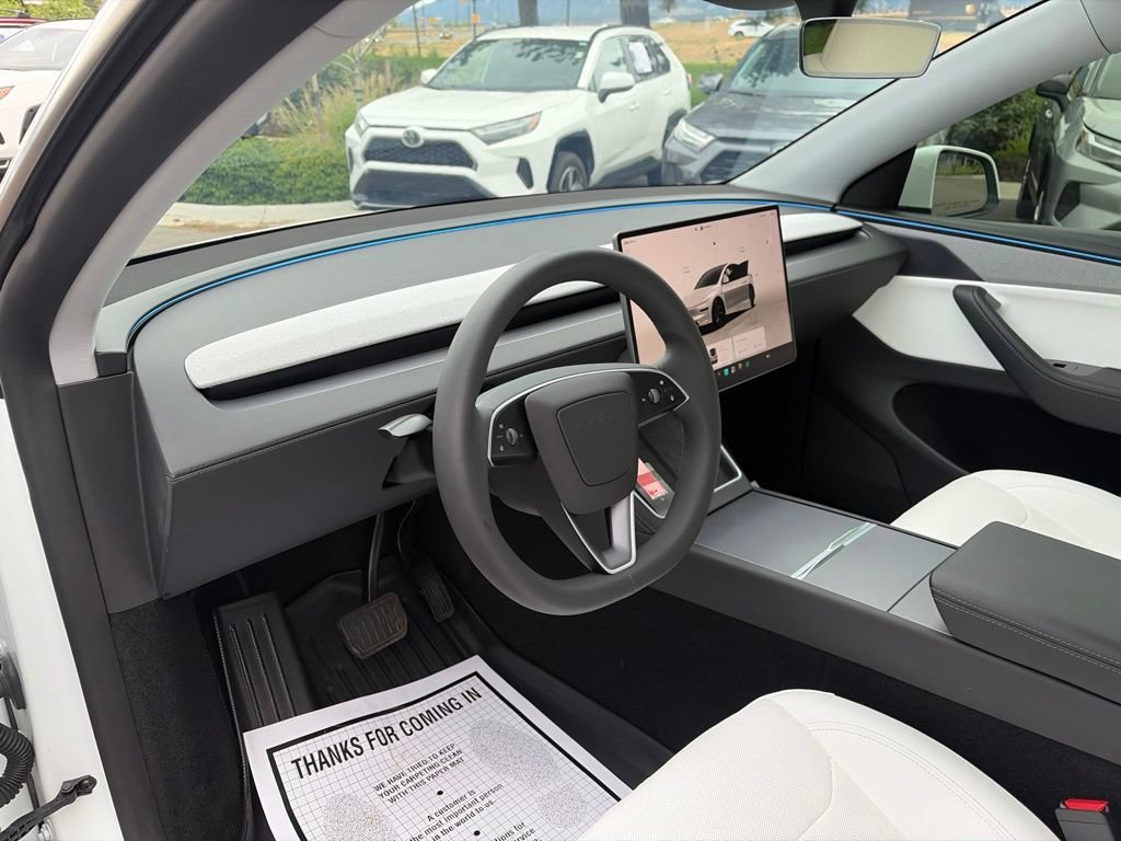 Used 2026 Tesla Model Y AWD image 25