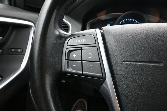 Used 2016 Volvo XC60 T6 w/ Protection Package FWD image 24