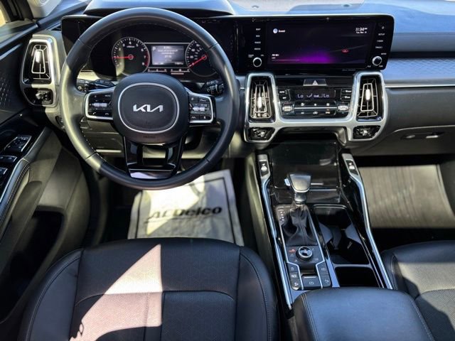 Used 2022 Kia Sorento SX image 17