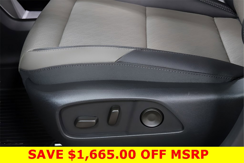 New 2026 Chevrolet Equinox LT w/ Convenience Package II image 20