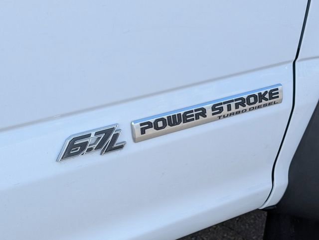 Used 2019 Ford F550 2WD Regular Cab Super Duty image 13