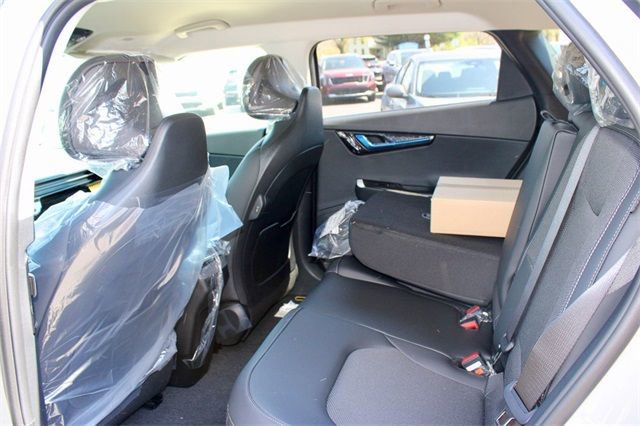 New 2025 Kia EV6 Light RWD image 8