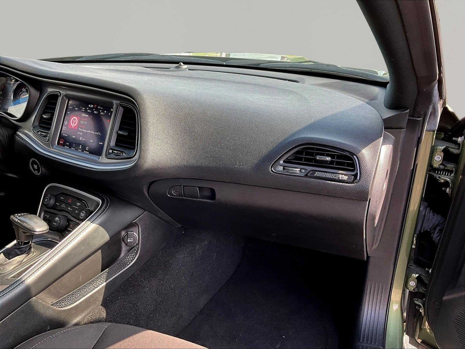Used 2022 Dodge Challenger R/T Scat Pack RWD image 22