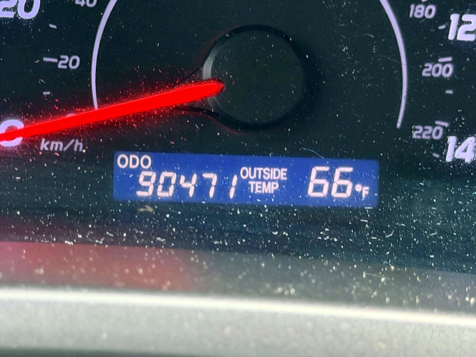 Used 2010 Toyota Camry FWD image 23