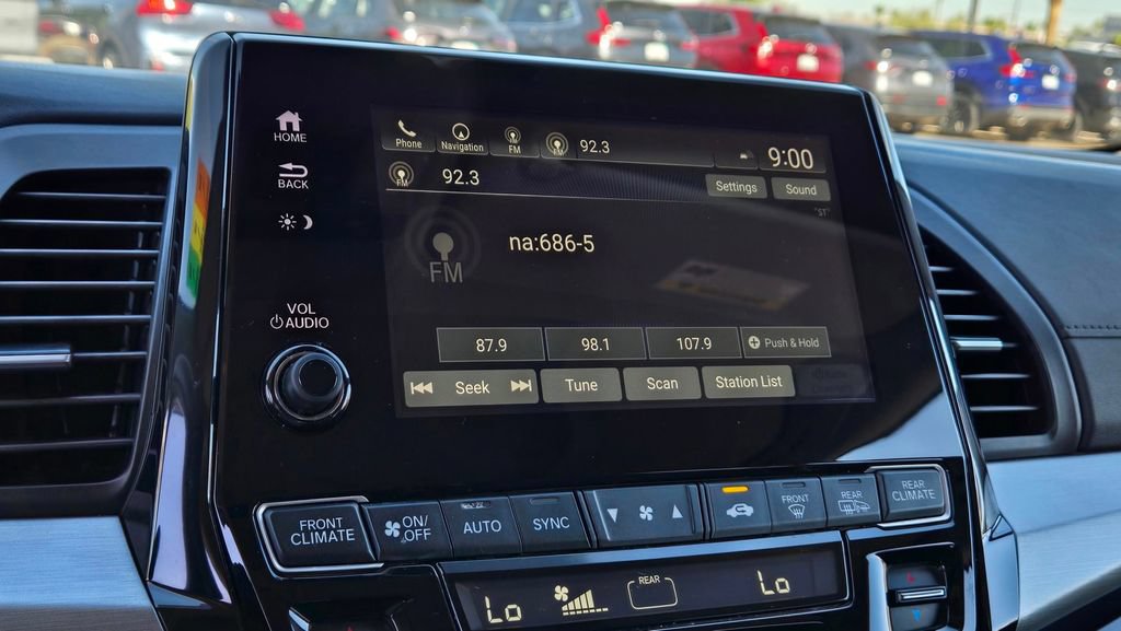 Used 2021 Honda Odyssey Touring image 21
