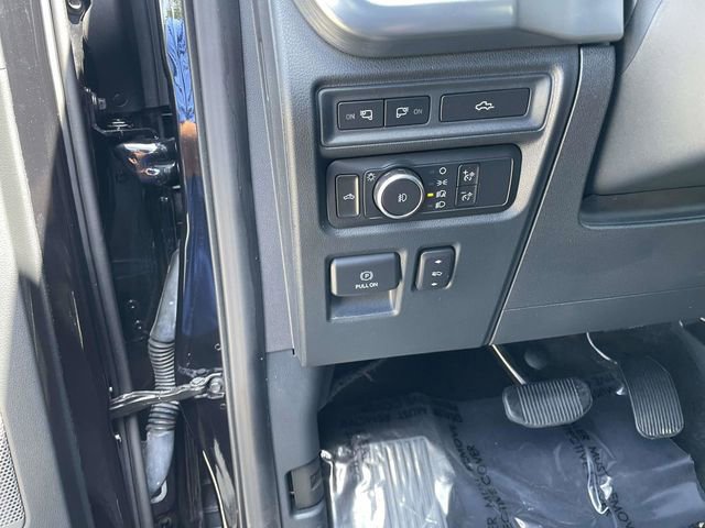 Used 2021 Ford F150 Lariat w/ Equipment Group 502A High AWD/4WD image 14