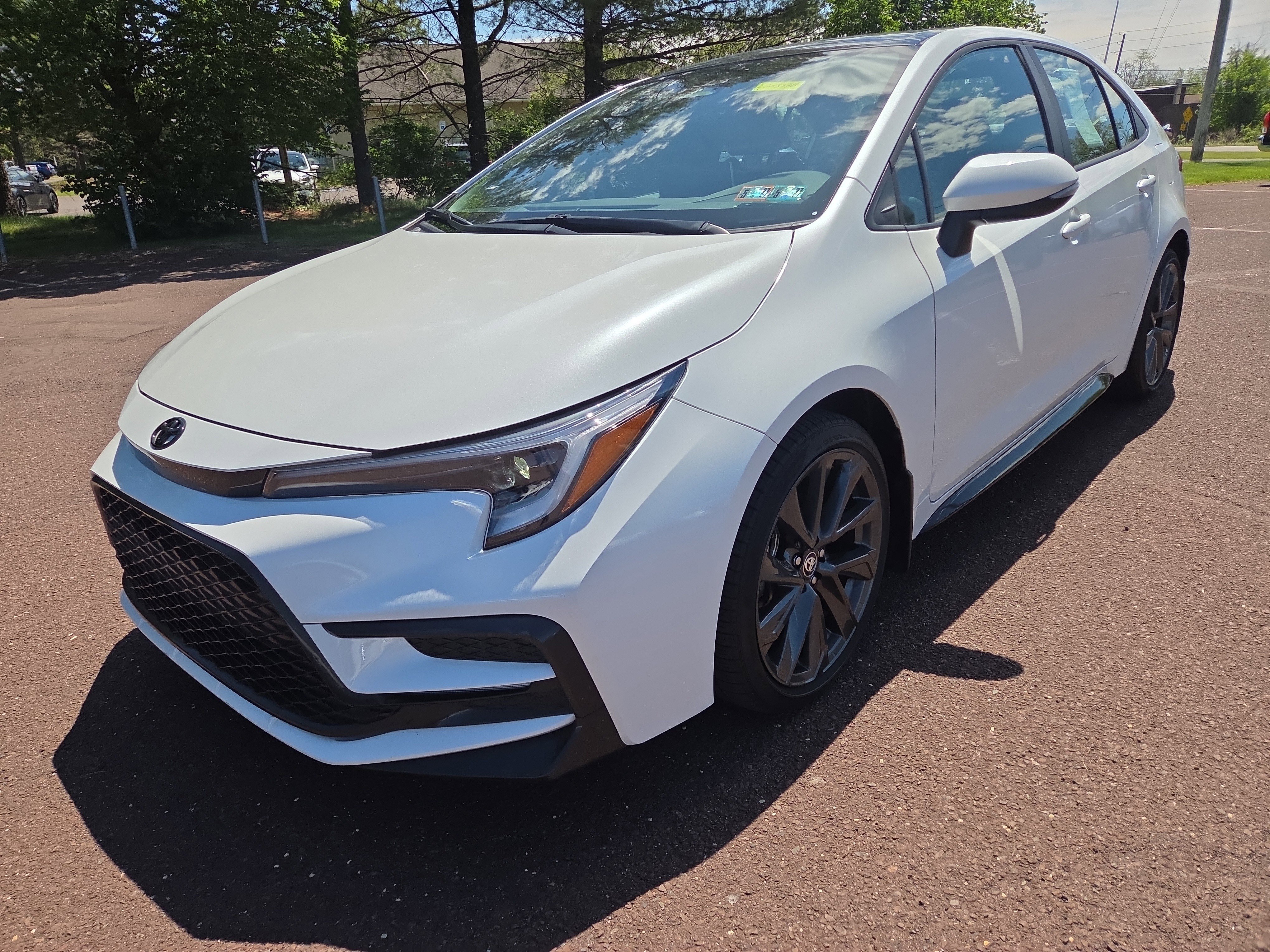 Certified 2025 Toyota Corolla XSE FWD image 7