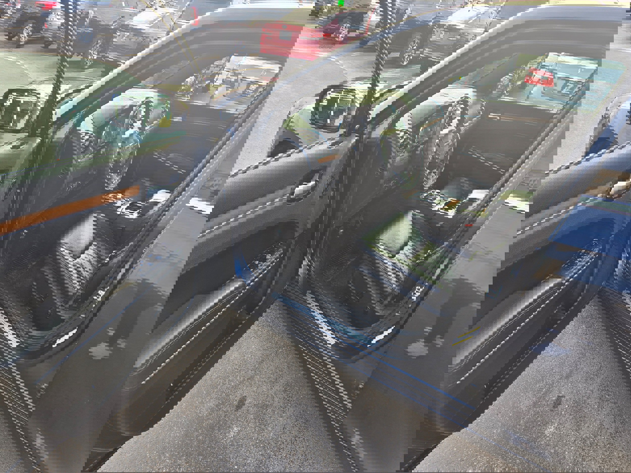 Used 2018 Chrysler 300 C image 5