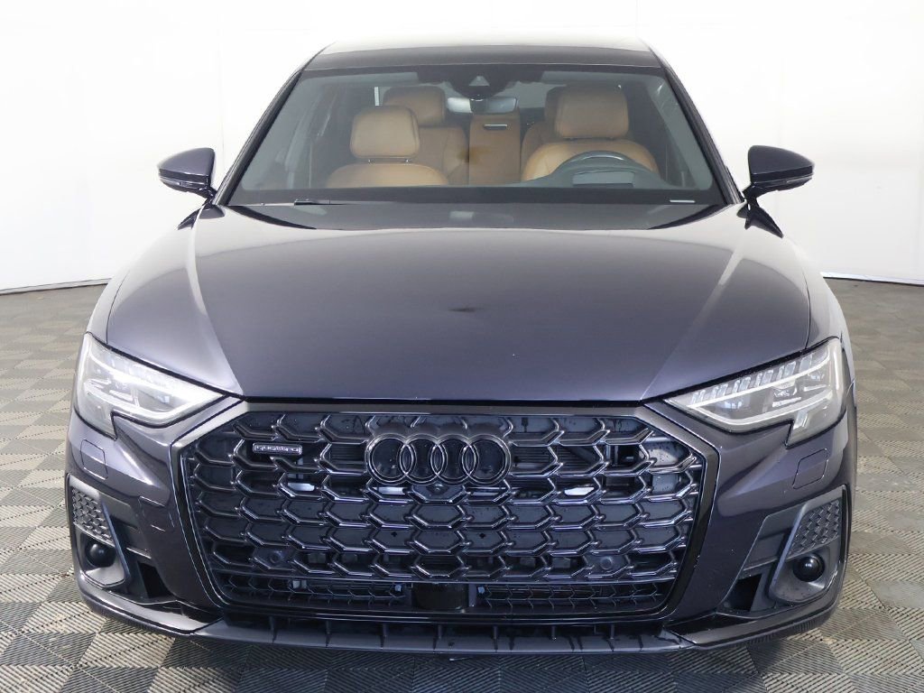 Used 2023 Audi A8 L 3.0T image 16