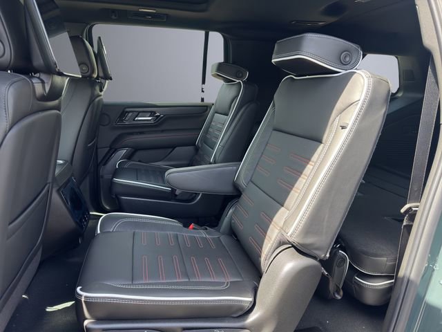 New 2026 GMC Yukon XL AT4 Ultimate w/ LPO, Floor Liner Package image 20