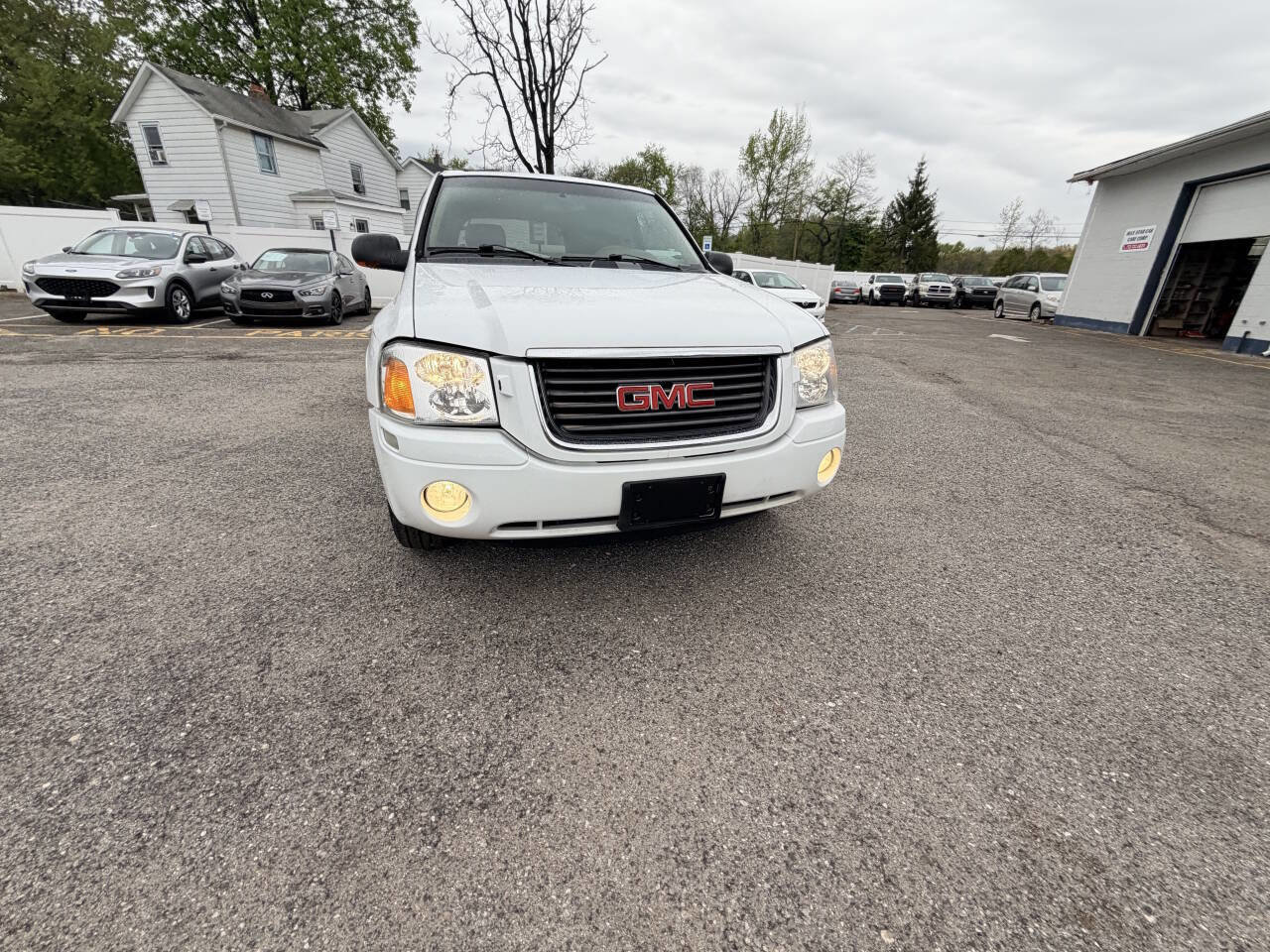 Used 2002 GMC Envoy SLT AWD/4WD image 16