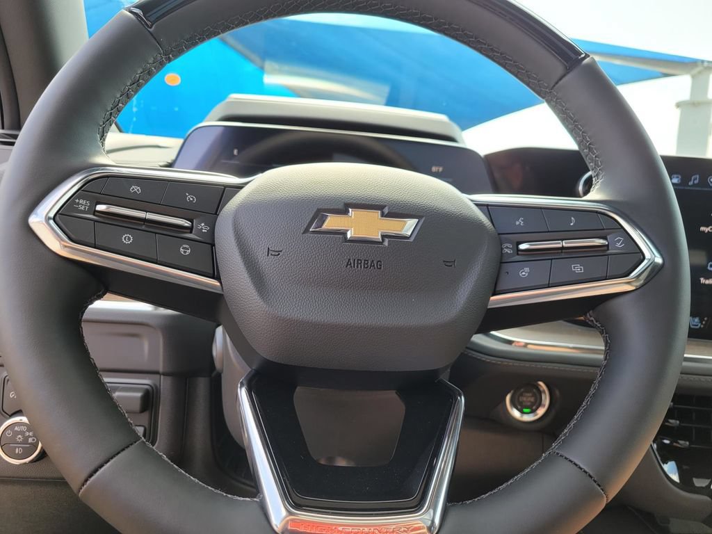 New 2026 Chevrolet Tahoe High Country AWD/4WD image 17