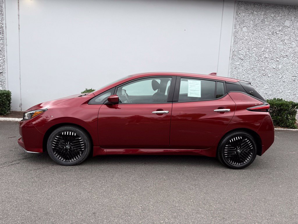 Used 2023 Nissan Leaf SV Plus FWD image 3