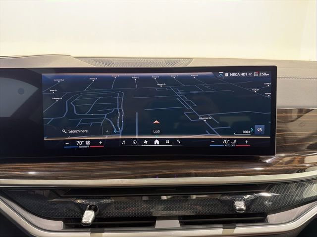 Used 2026 BMW X7 xDrive40i image 37