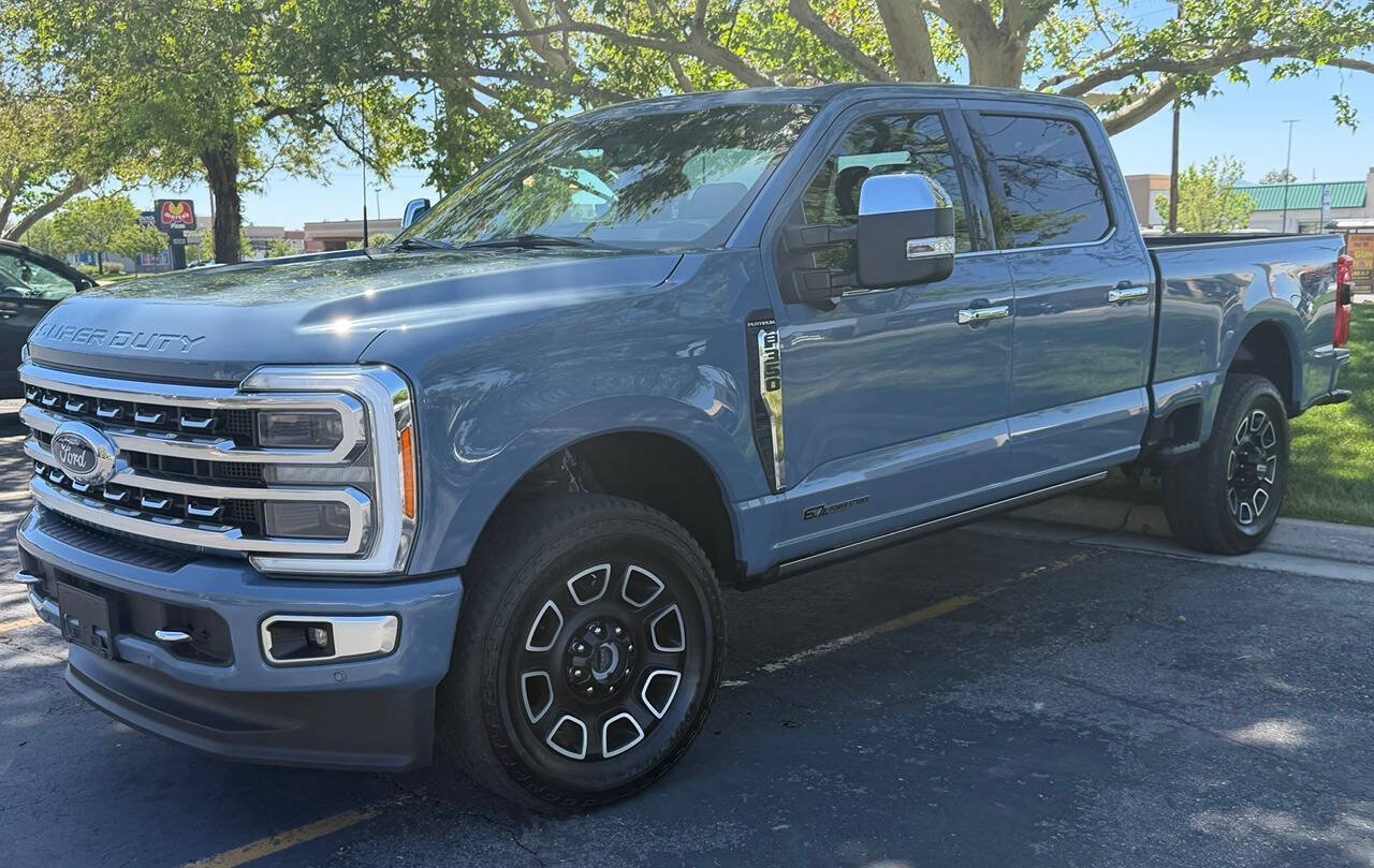 Used 2023 Ford F350 Platinum AWD/4WD image 6