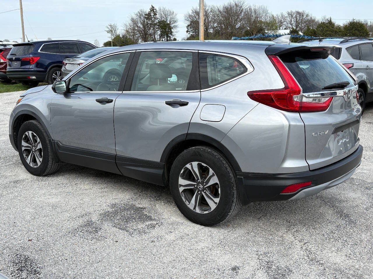 Used 2017 Honda CR-V LX image 6