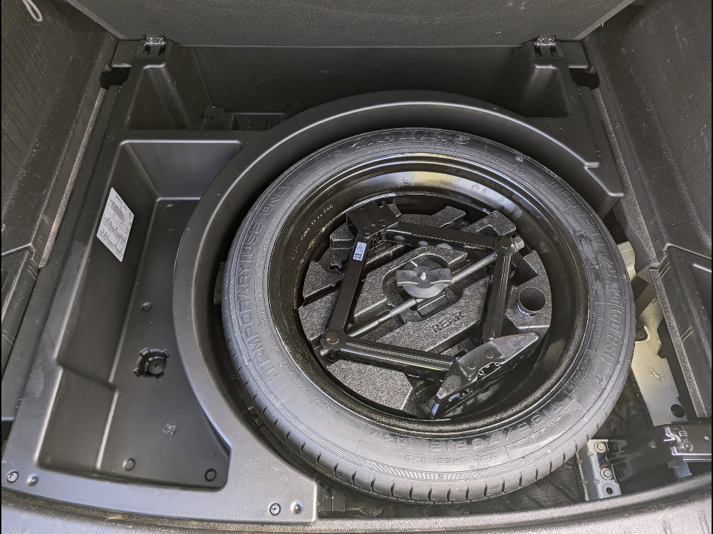 Used 2021 Chevrolet Blazer LT w/ Sound & Technology Package image 27