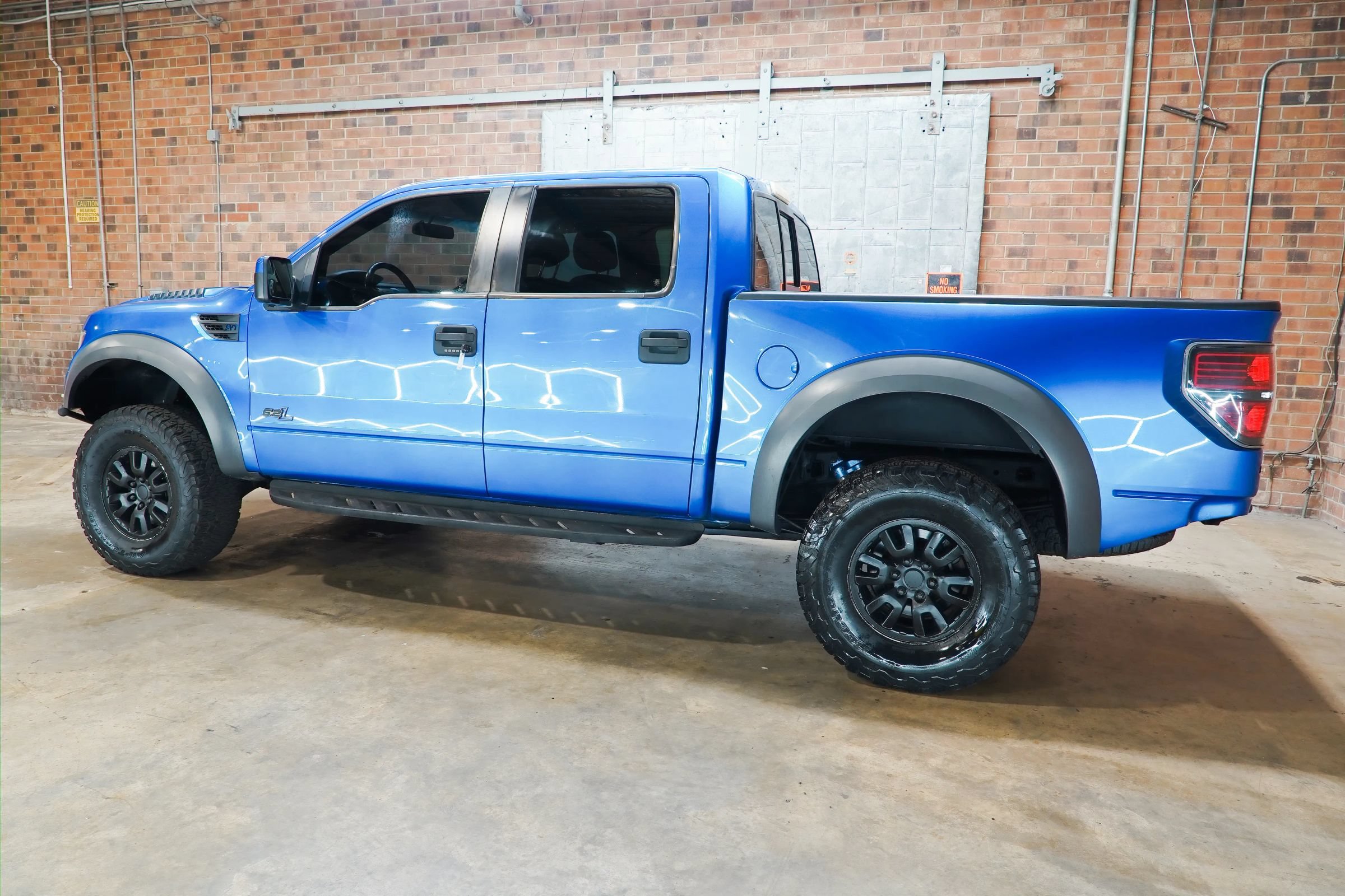 Used 2014 Ford F150 Raptor w/ Equipment Group 801A Luxury AWD/4WD image 10