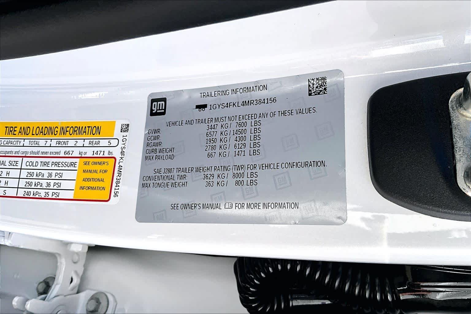 Used 2021 Cadillac Escalade Sport w/ Driver Assist Tech Package AWD/4WD image 35