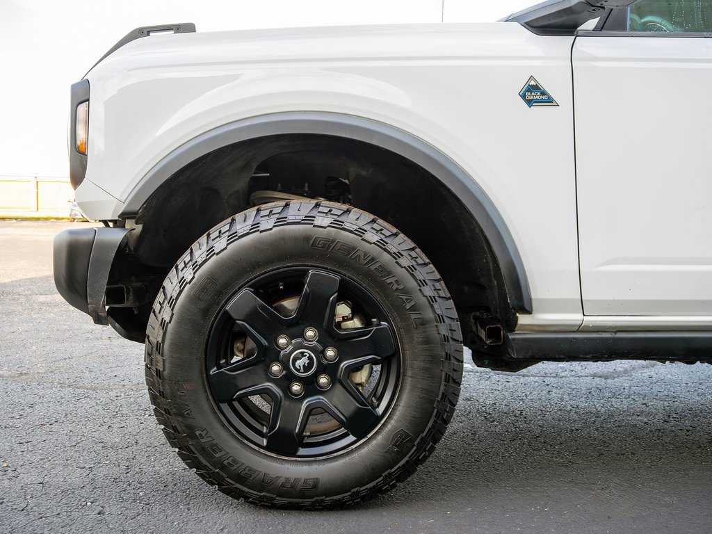 Used 2022 Ford Bronco Black Diamond image 13