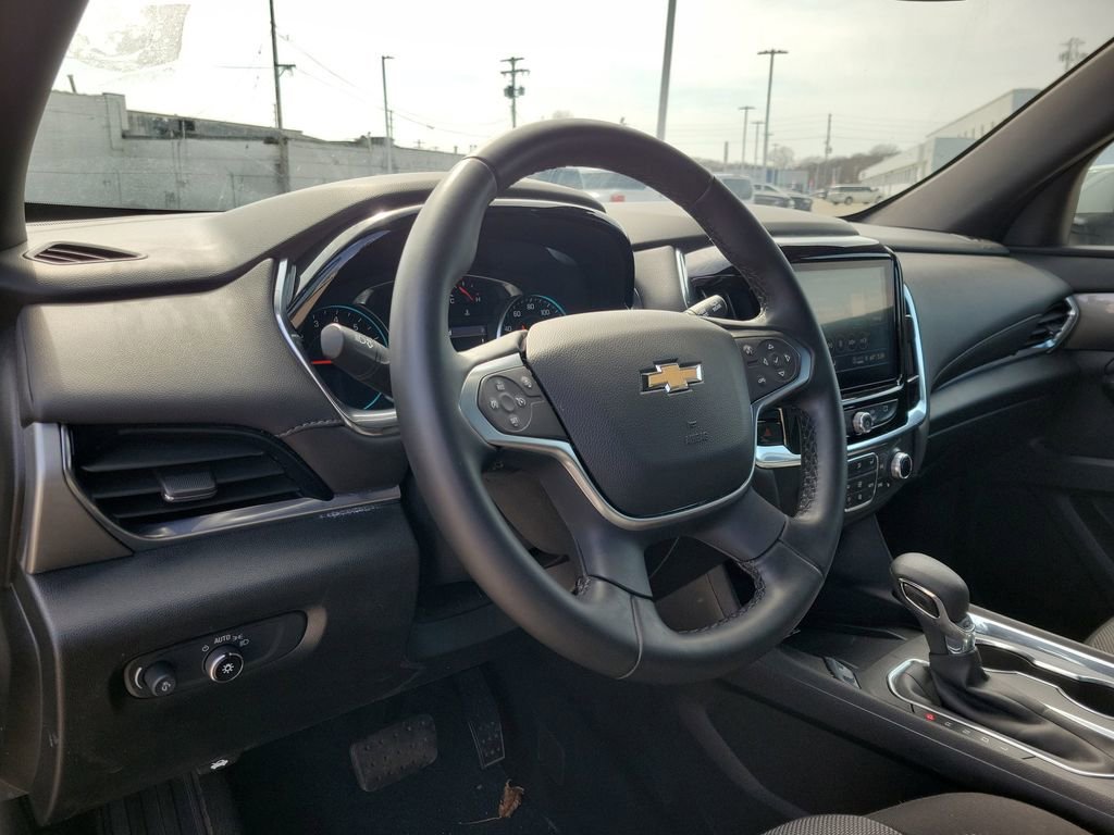 Certified 2023 Chevrolet Traverse LT AWD/4WD image 23