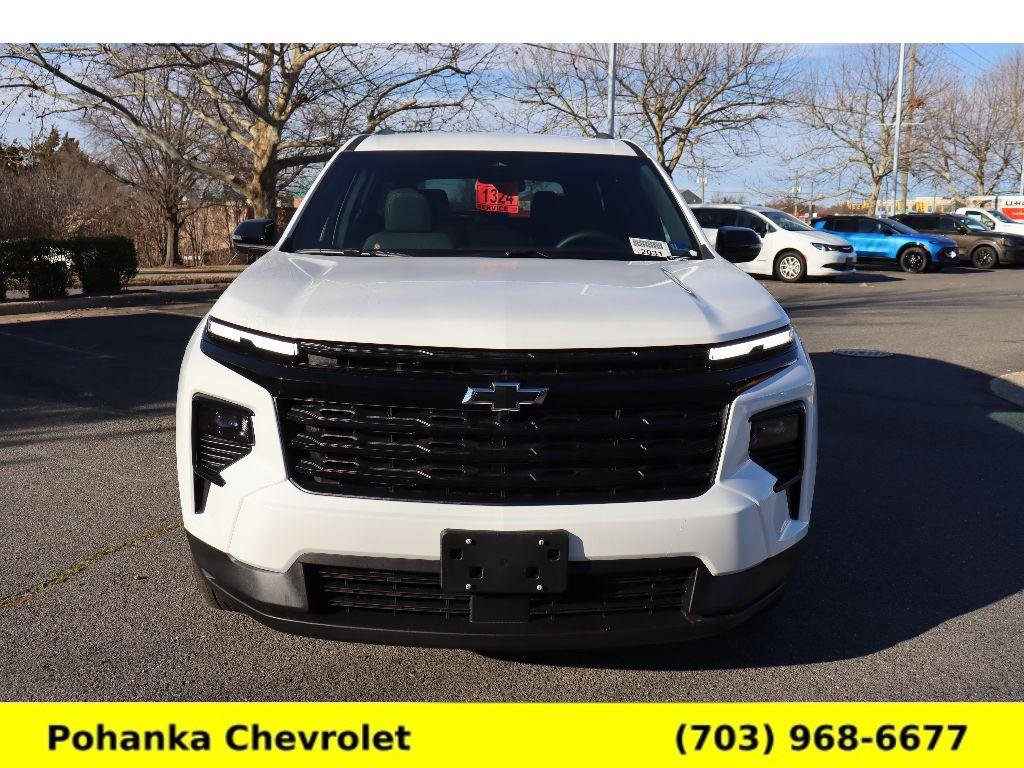 New 2026 Chevrolet Traverse LT w/ Midnight/Sport Edition image 2