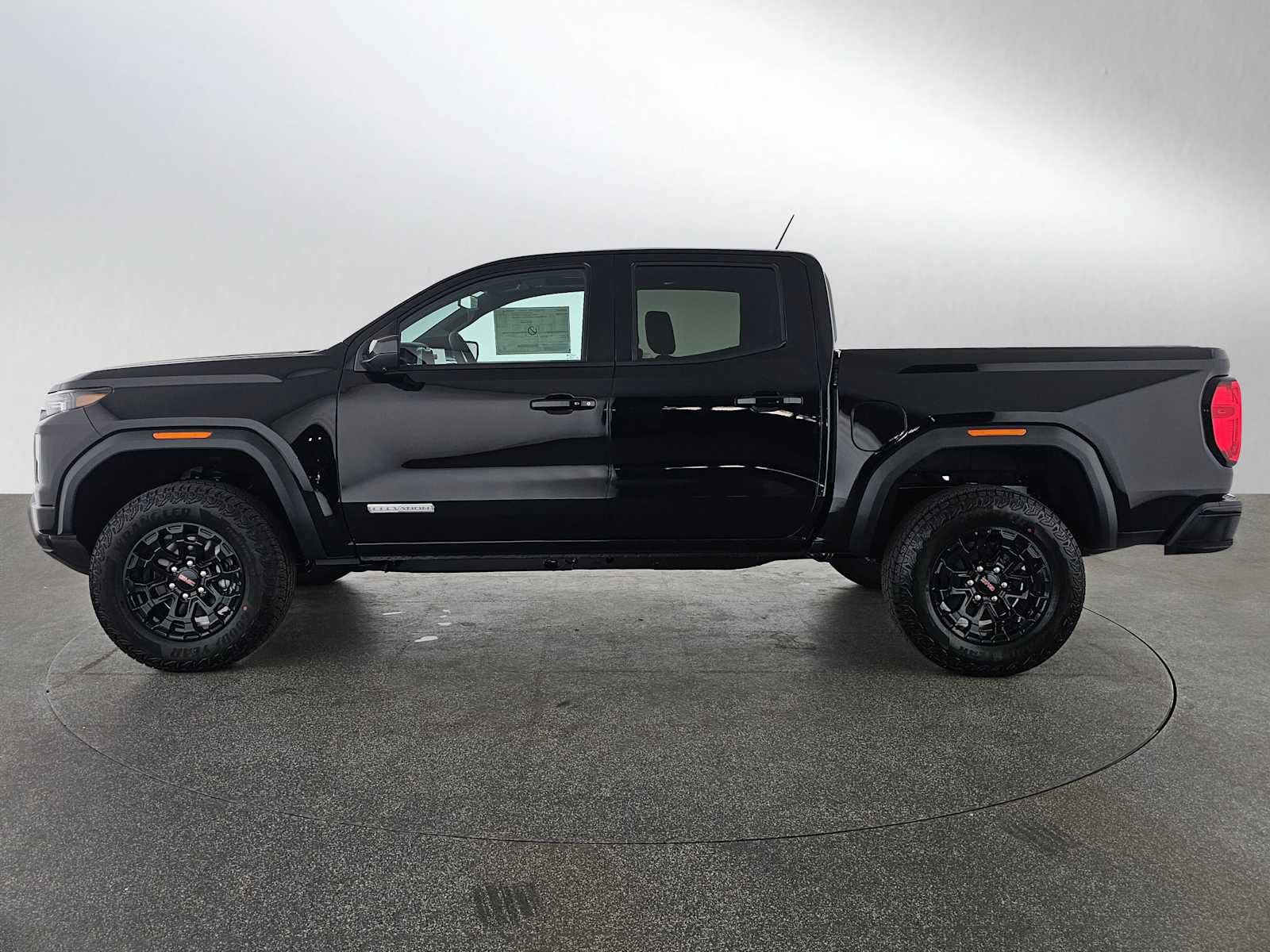 New 2026 GMC Canyon Elevation w/ Convenience Package RWD image 6