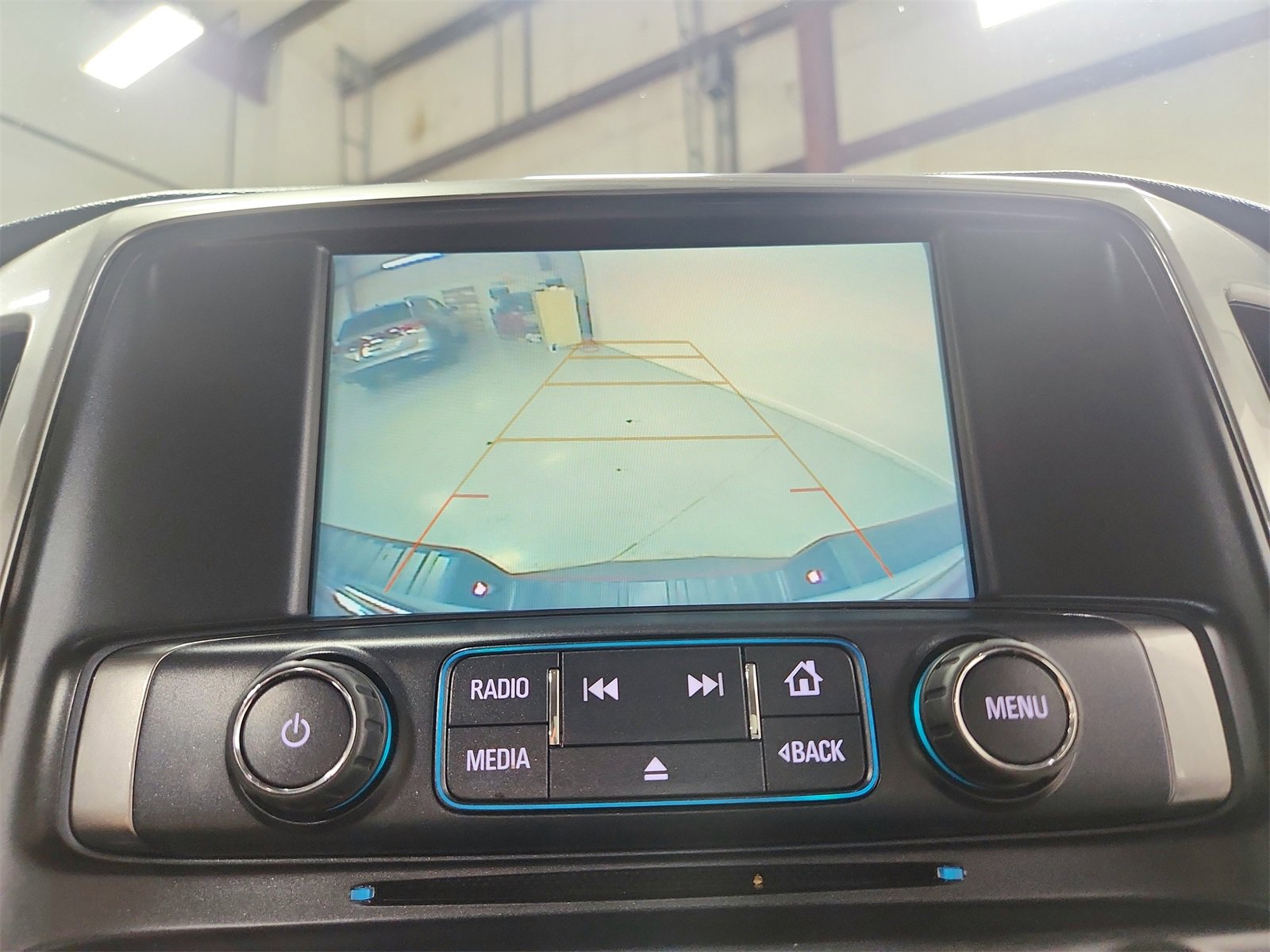 Used 2018 Chevrolet Silverado 1500 LT w/ All Star Edition image 28