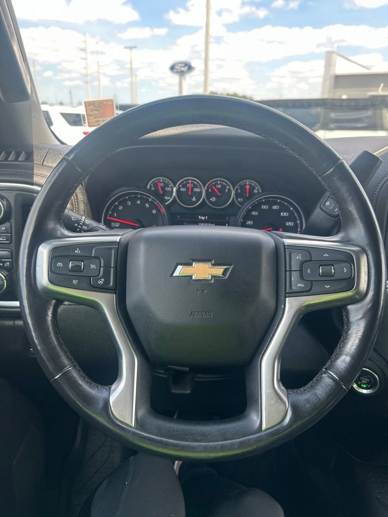 Used 2019 Chevrolet Silverado 1500 LT w/ All-Star Edition AWD/4WD image 17