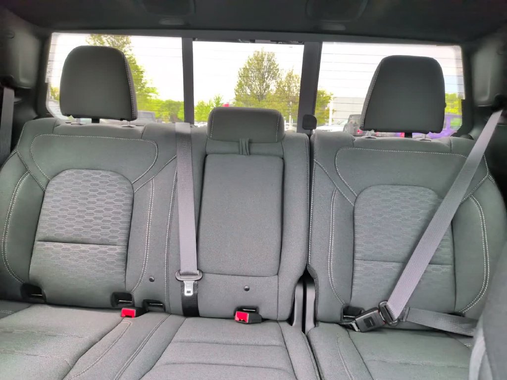 New 2026 RAM 1500 Big Horn AWD/4WD image 32