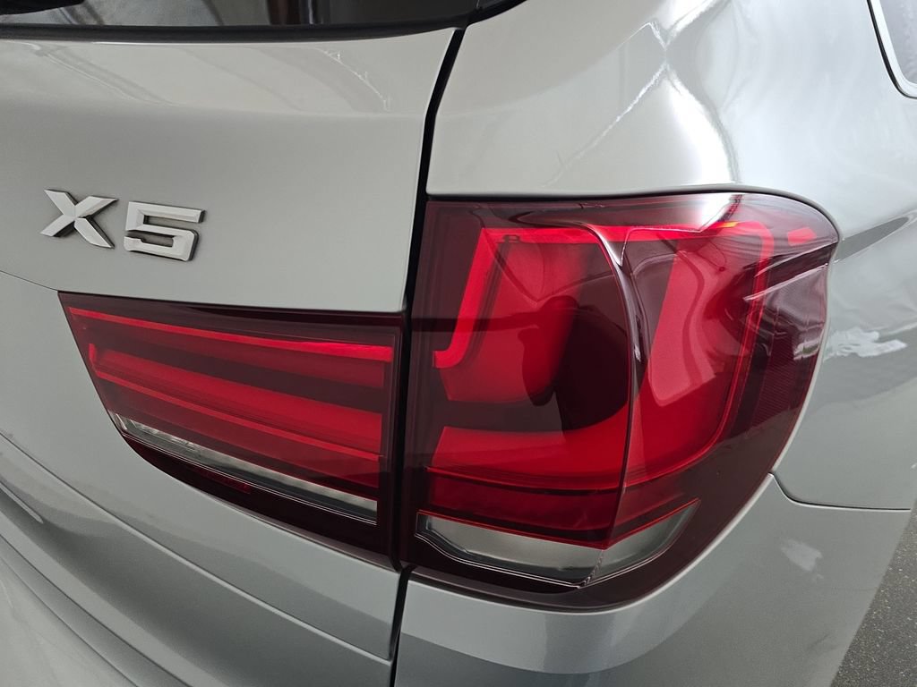 Used 2015 BMW X5 xDrive35d AWD/4WD image 34