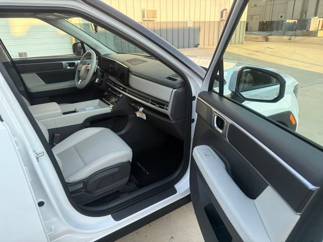 Used 2026 Hyundai Santa Fe SEL AWD/4WD image 22
