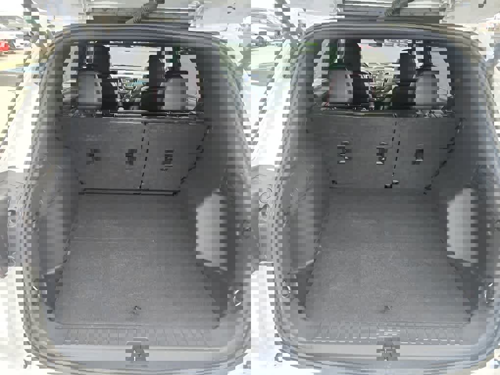 Used 2022 Chevrolet Equinox RS image 13