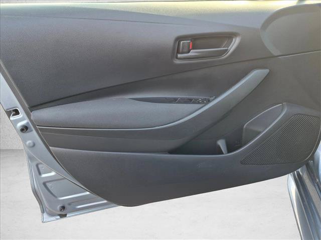 Used 2022 Toyota Corolla LE FWD image 28