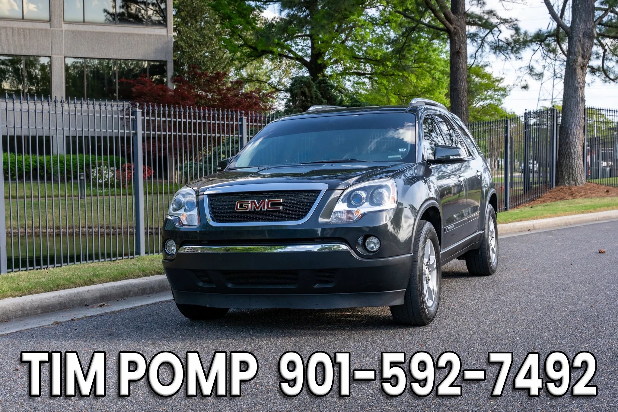 Used 2007 GMC Acadia SLT w/ Convenience Package image 2